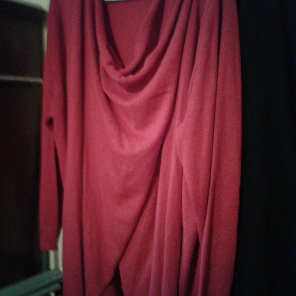 2 Cardigans - Picture 4 of 4